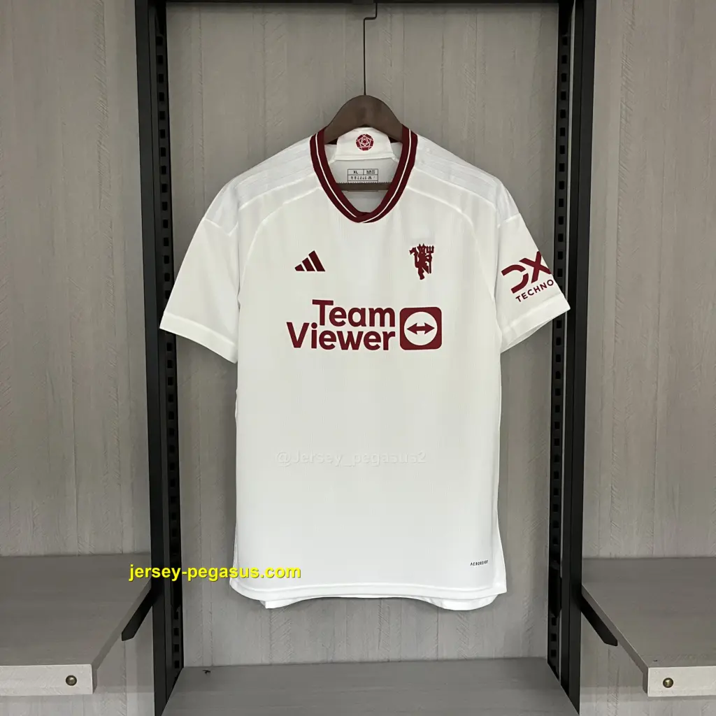 2023-24M-U II away