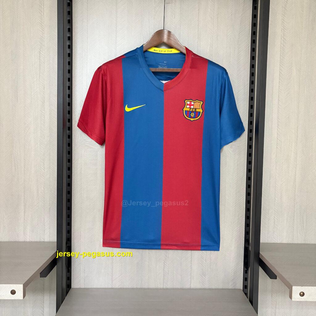 Retro Barcelona 2006-07 Home Jersey