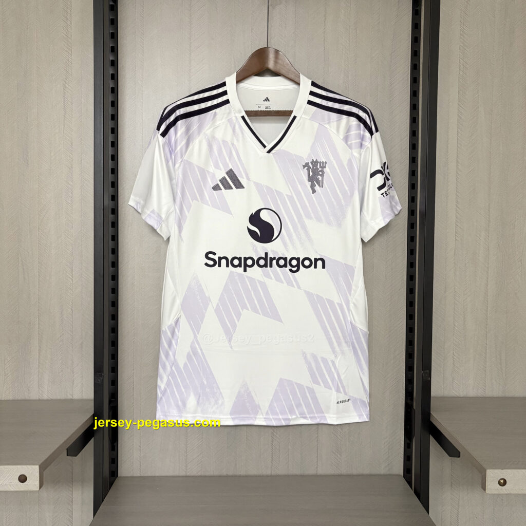 2024-25 M-U Away Jersey