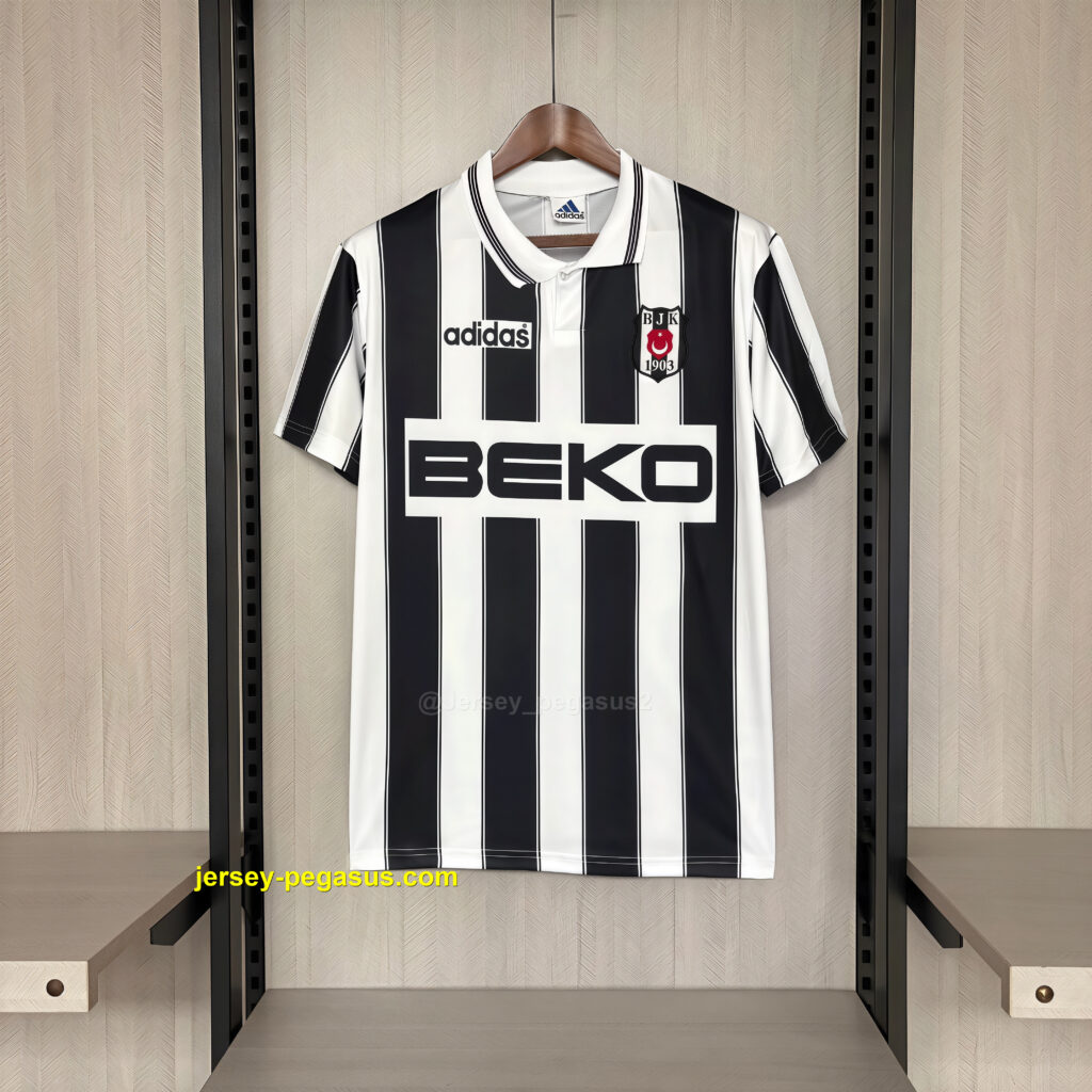 Retro Besiktas 1996-97 Away Jersey