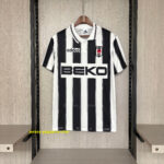 Retro Besiktas 1996-97 Away Jersey