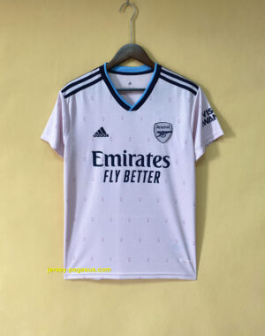22  23 Arsenal third away