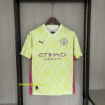Manchester City goalkeeper fluorescent green
