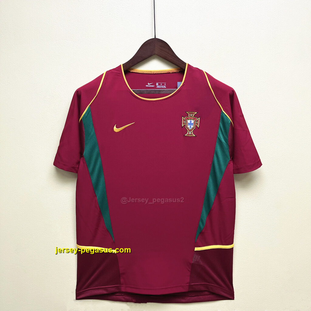 Retro Portugal 2002 home