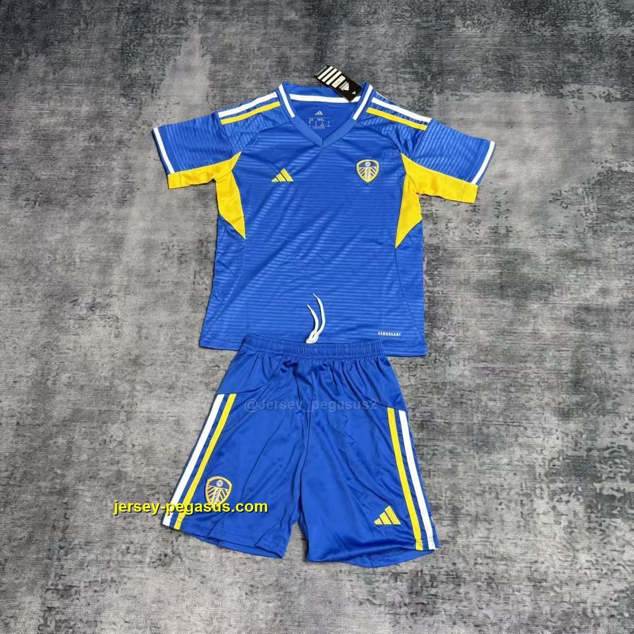 Kids 2025-26 Leeds United Away Kit Kids 2025-26 Leeds United Away Kit