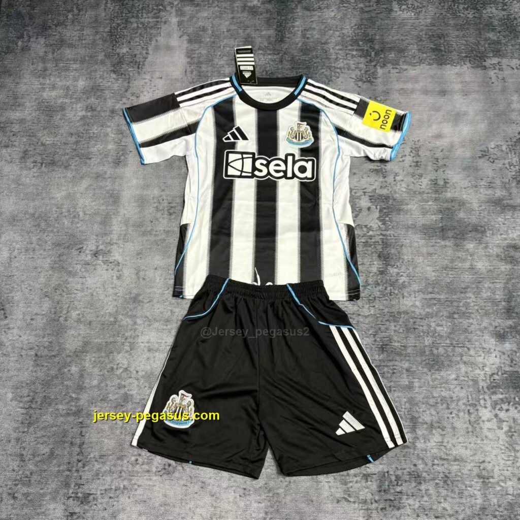 Kids' 2025-26 Newcastle United Home Kit,