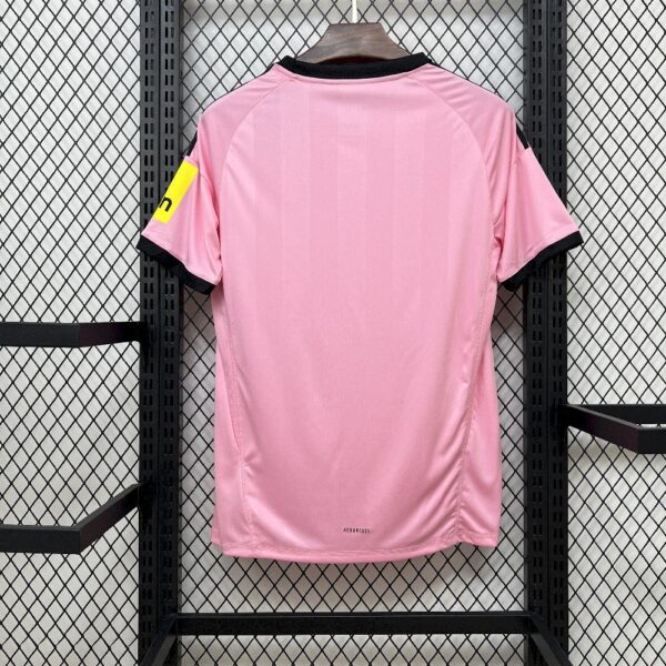 Newcastle United 2025-26 Goalkeeper Jersey