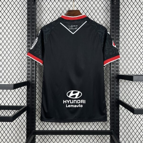 Cultural Leonesa 2025-26 Away Jersey