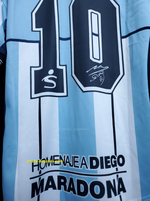 Retro Argentina Commemorative Edition 2001 Model
