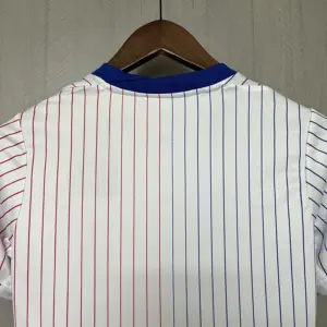 Children's clothing 2024-25 France away