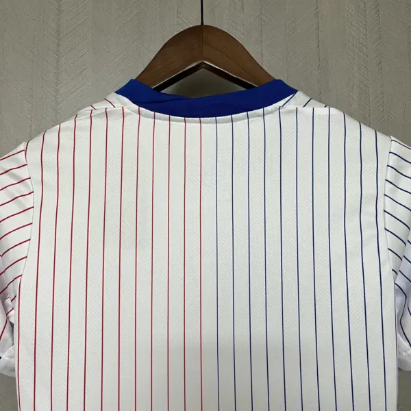 Children's clothing 2024-25 France away