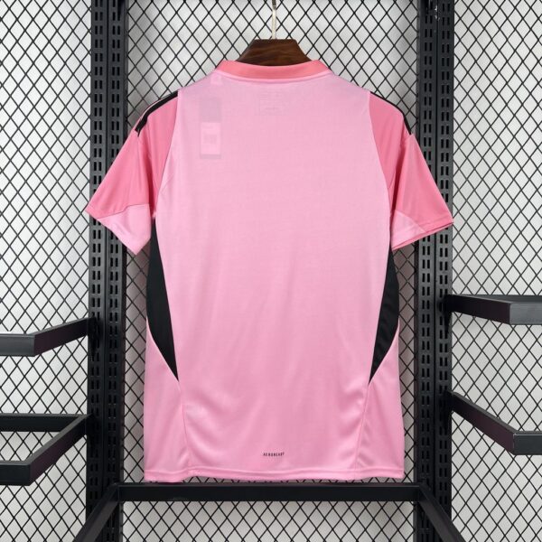 2026 Colombia Pink Goalkeeper Shirt World Cup 2026 Soccer Apparel