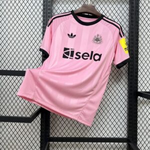 Newcastle Pink Goalkeeper Shirt Football Apparels