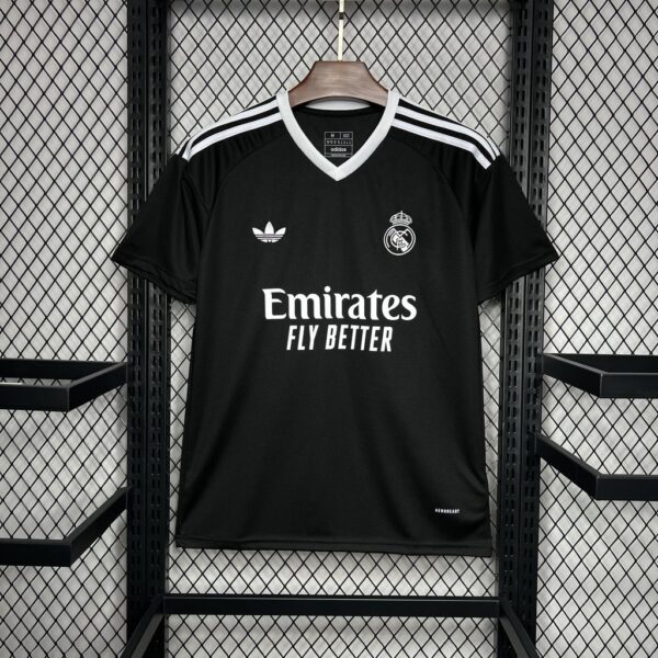 Real Madrid Black GoalKeeper Kit Soccer Uniforms Soccer