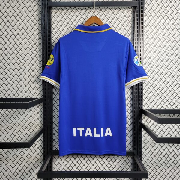 1996 Italy home