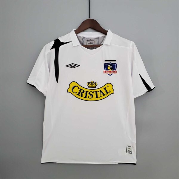 06 Colo-Colo home