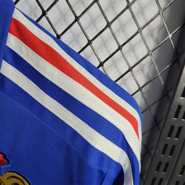 1984 France home