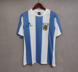 1985 Argentina home