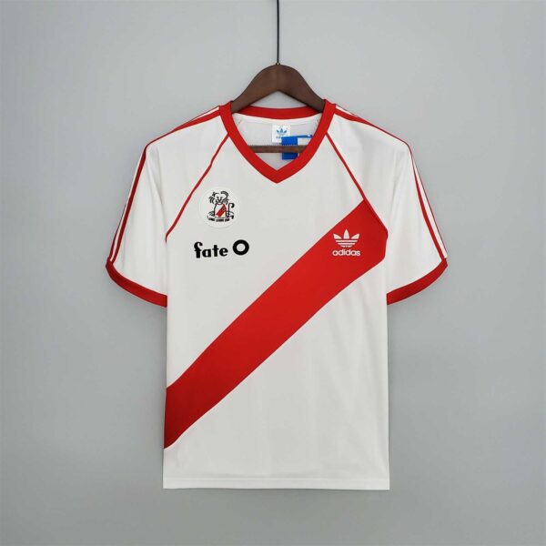 1986 River Plate home