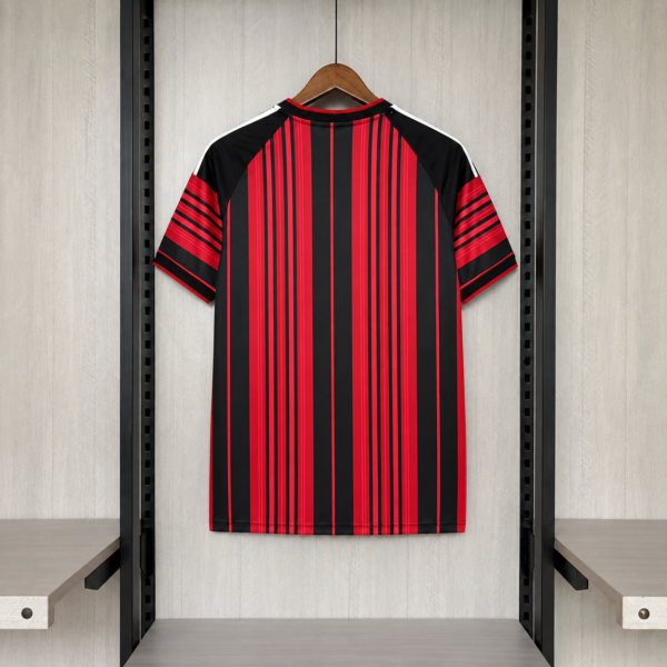 2026-27 Eintracht Frankfurt home jersey