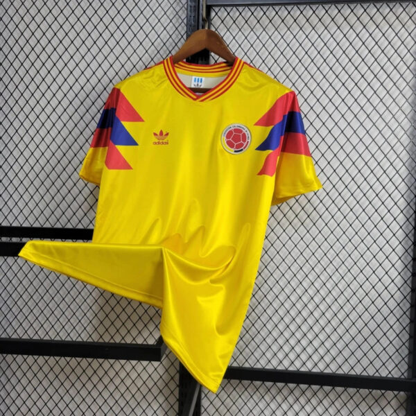 1990 Colombia Home Retro Kit Football