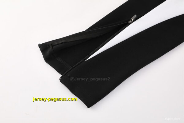 2025 NIKE BlackWhite Full Zipper Jacket +Long Pants
