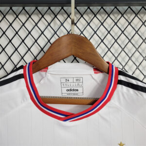 Colo-Colo home kids kit