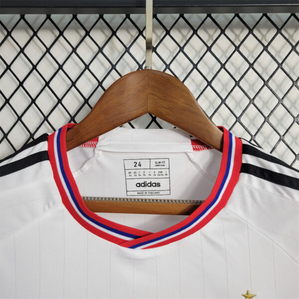 Colo-Colo home kids kit