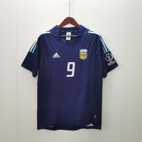 2002 Argentina away