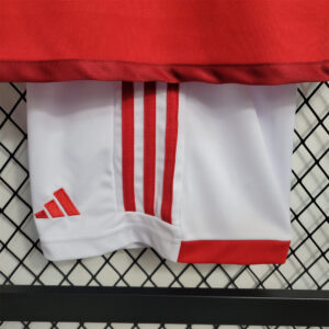 Internacional home kids kit