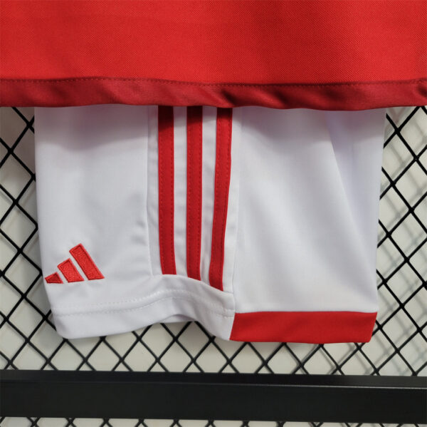 Internacional home kids kit
