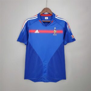 2004 France home