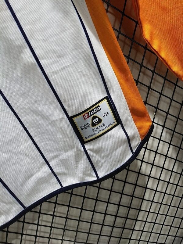 2004 Pumas Home Retro Kit Vintage Shirt