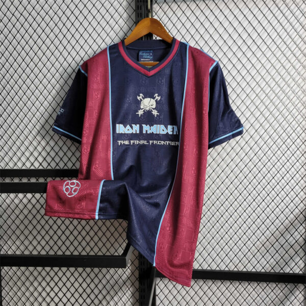 2011 West Ham Iron Maiden Home