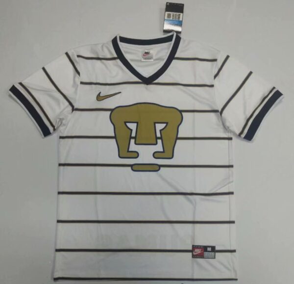 97 Pumas white