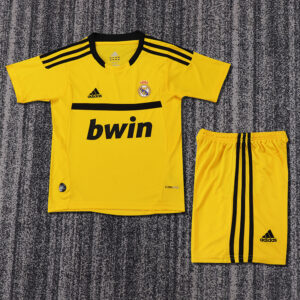 Real Madrid Retro Goalkeeper Kid Kits Youth Apparels