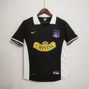 Colo-Colo away