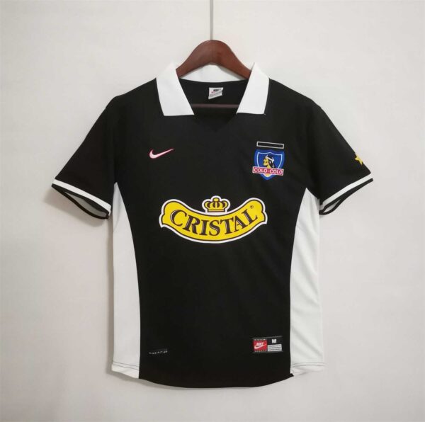 Colo-Colo away