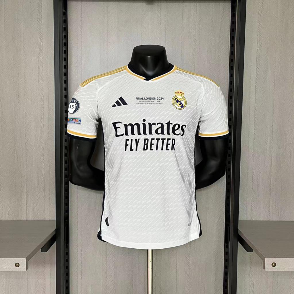 Player Version Real Madrid home FINAL CHAMPIONS