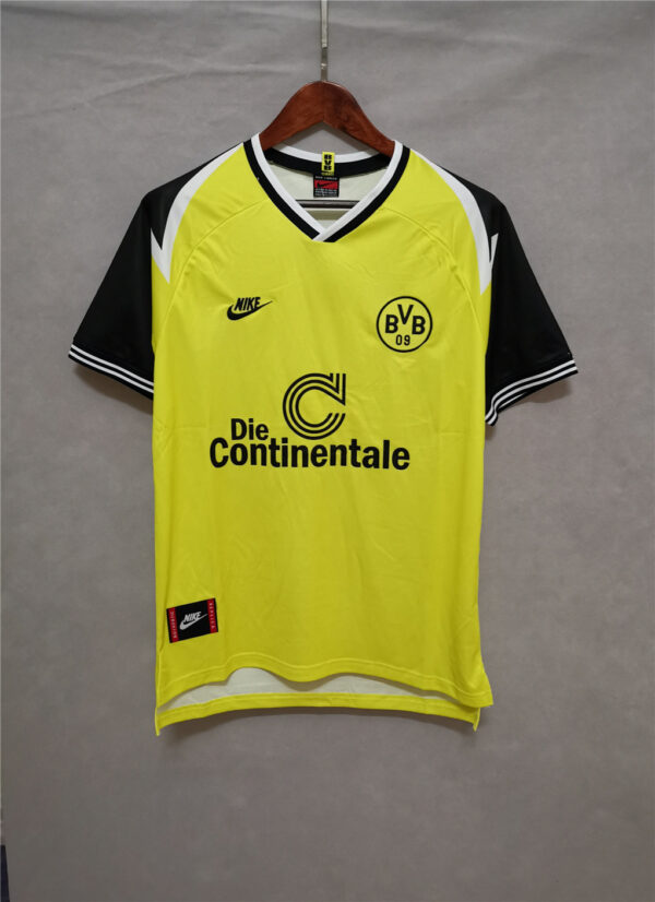 Dortmund home yellow1684404454000