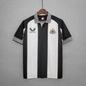 Newcastle commemorative edition whiteblack
