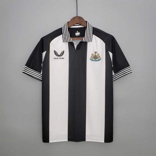 Newcastle commemorative edition whiteblack