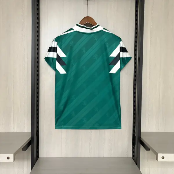 2025-26 Sporting Lisbon 1990 Retro Green Jersey,