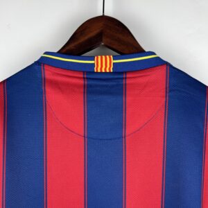 Retro Barcelona Home