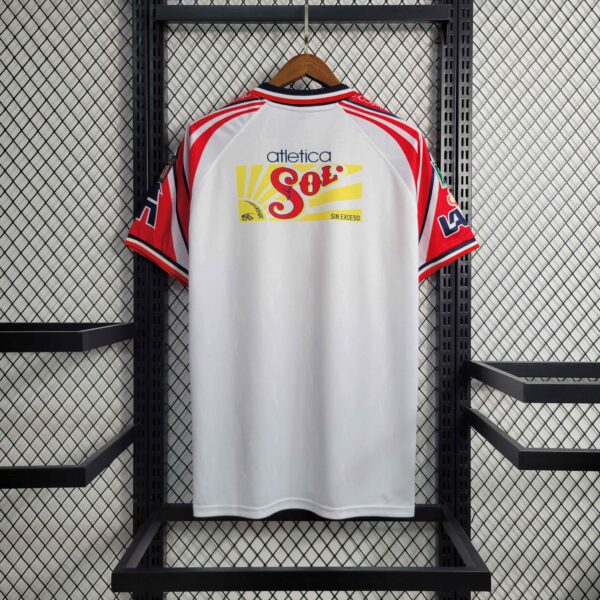 Retro Chivas Away