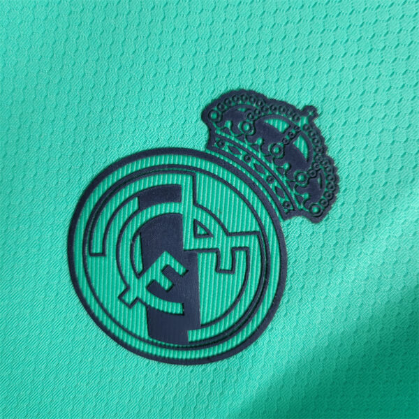Retro Real Madrid Two Away
