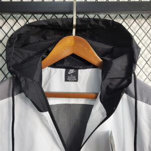 2023 Windbreaker NIKE black and white with gray