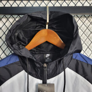 2023 Windbreaker NIKE black with swoosh logo on the back