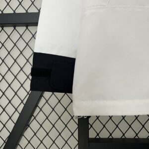 2024 white new windbreaker