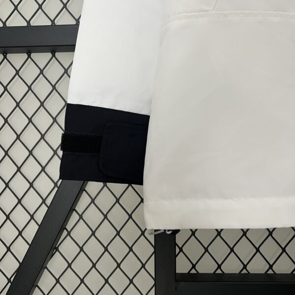 2024 white new windbreaker